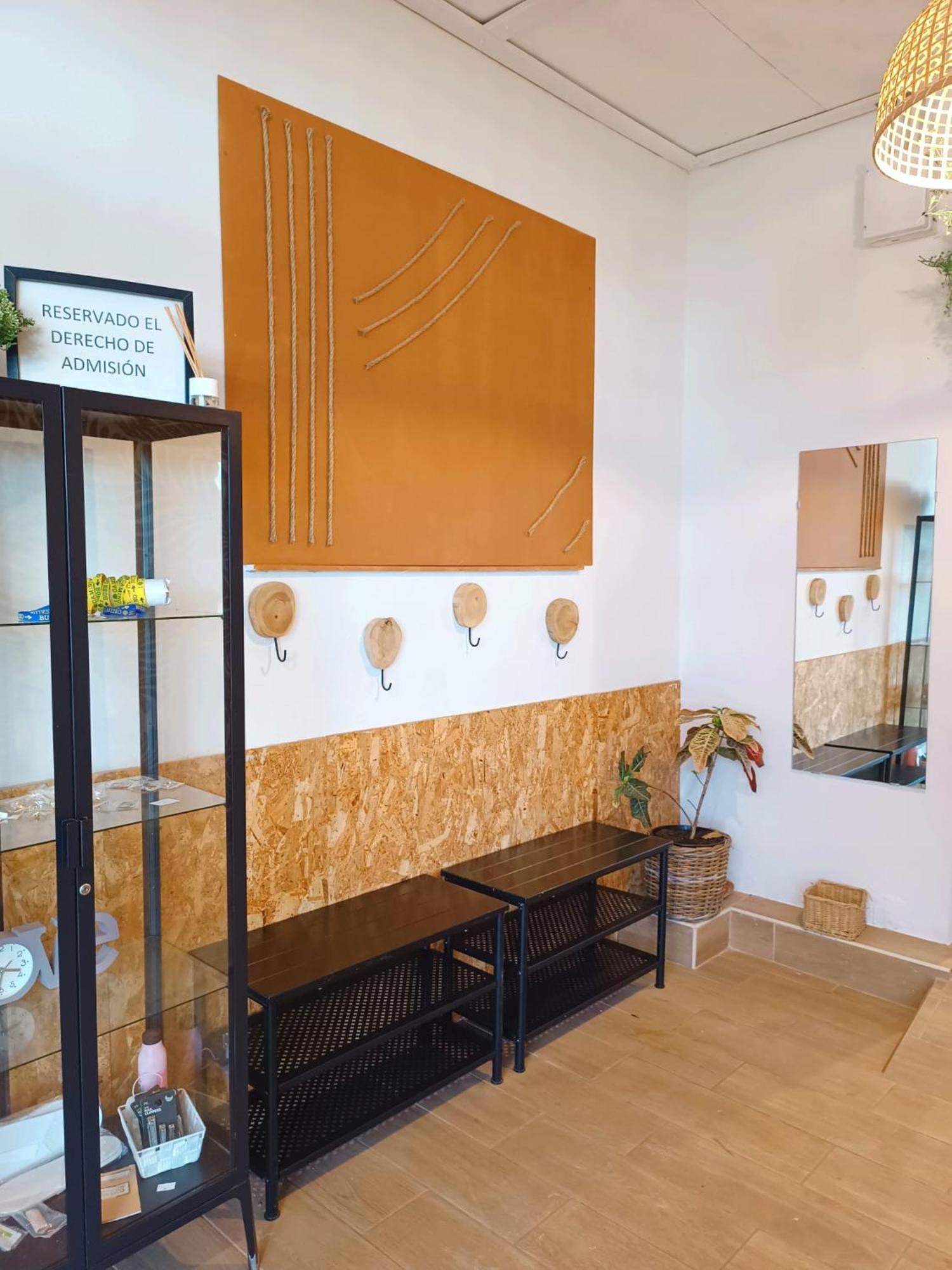 Hostel Nomada Сан-Вісенте-де-ла-Баркера Екстер'єр фото