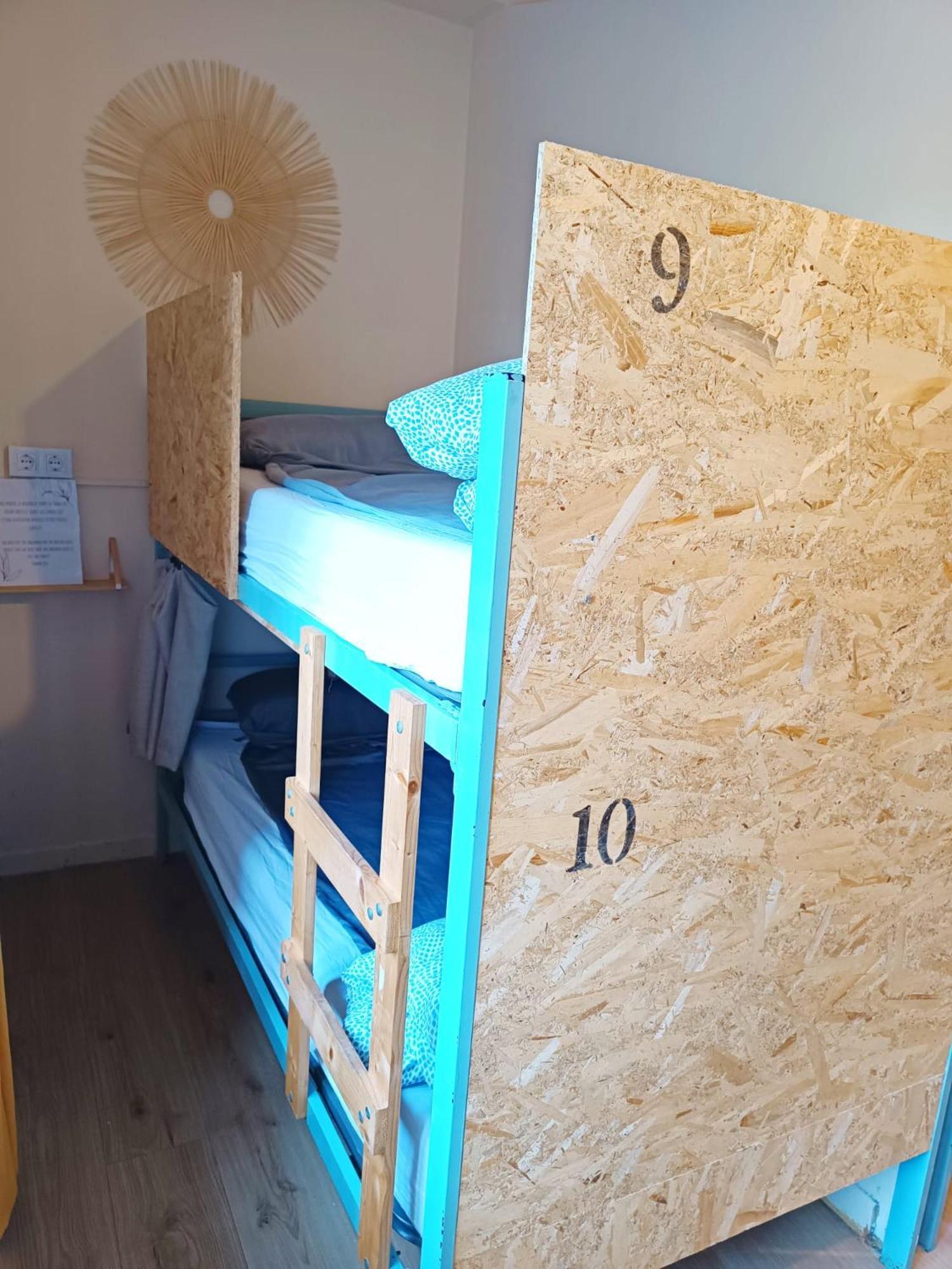 Hostel Nomada Сан-Вісенте-де-ла-Баркера Екстер'єр фото