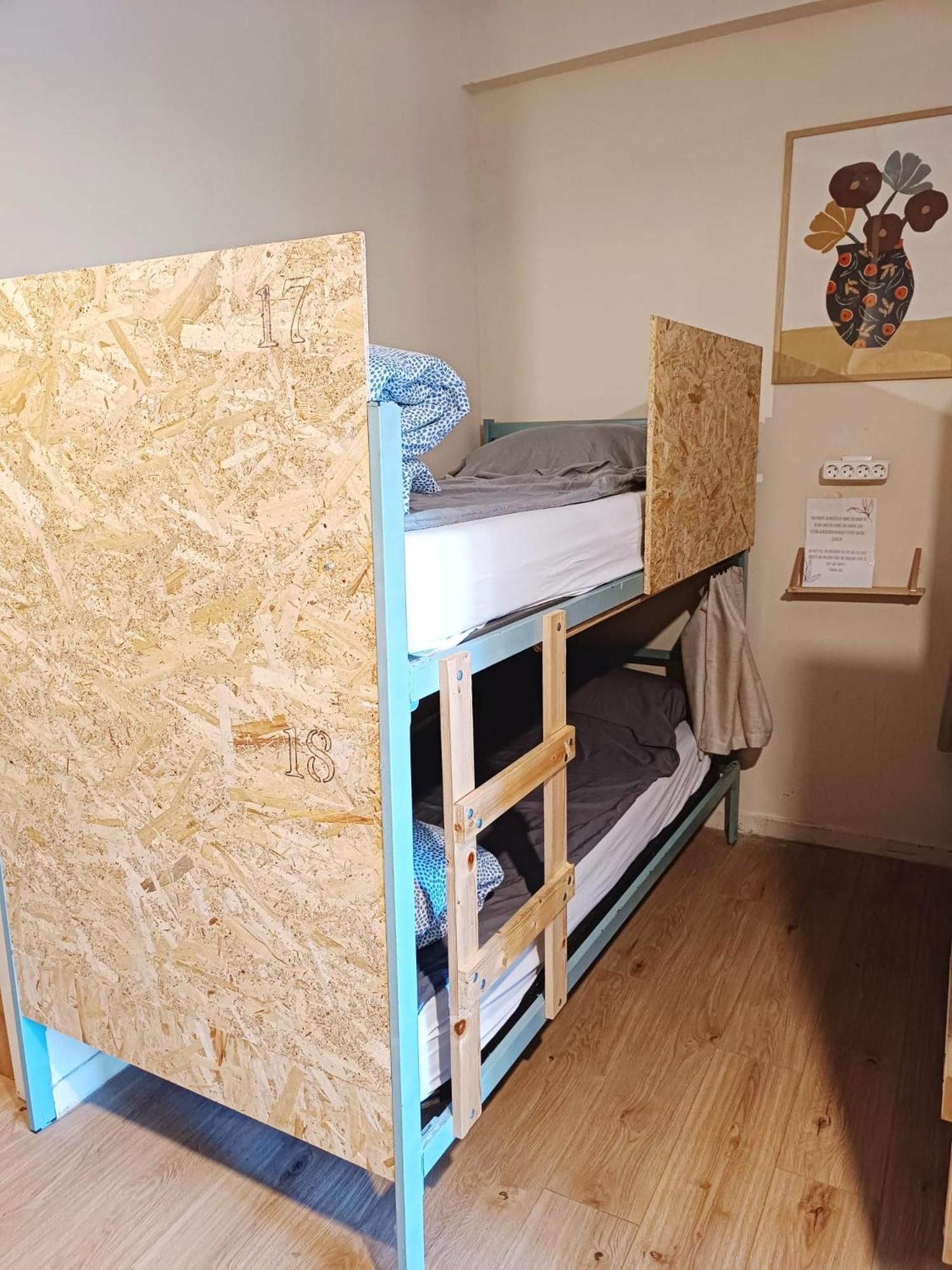 Hostel Nomada Сан-Вісенте-де-ла-Баркера Екстер'єр фото